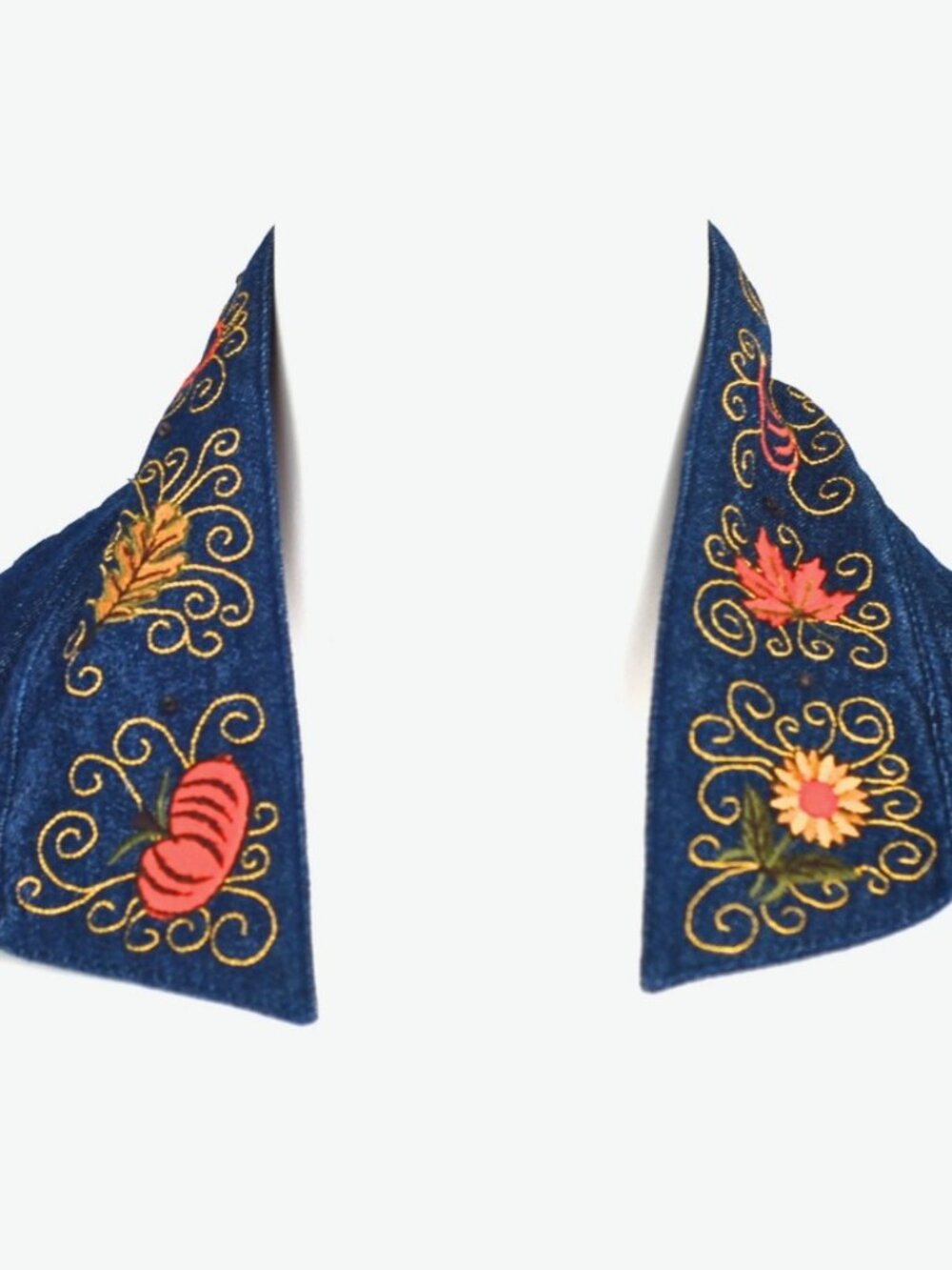 Vintage Embroidered Denim Collar With A Fall Pumpkin Scene